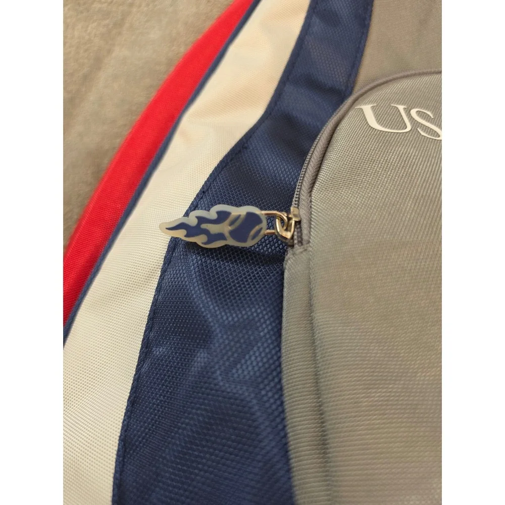 Wilson US Open‎ Tennis Sling Bag Crossbody Backpack Red White Blue Logo